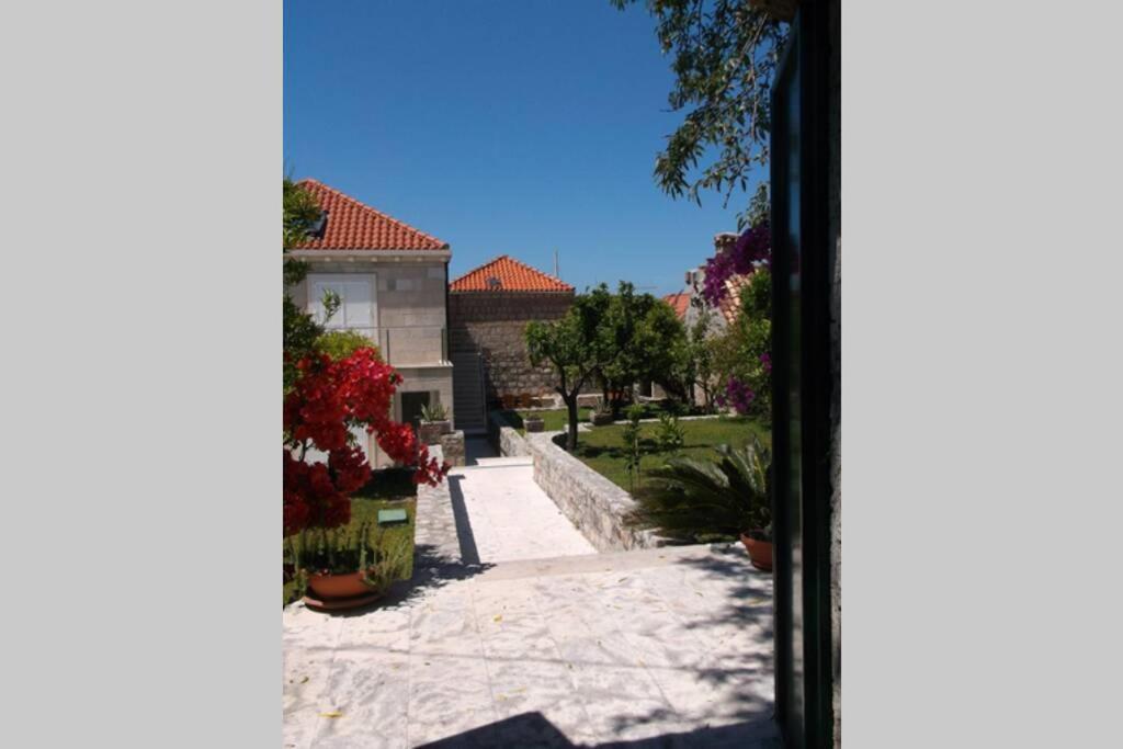 Charming Apartment For 3 Pax In Cavtat Luaran gambar